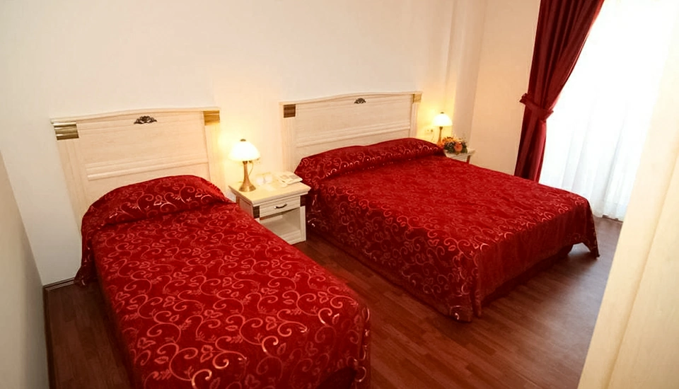 هتل دوکان دلوکس کوش آداسی